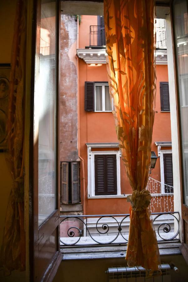 Stylish apartment in central Rome Centro Storico Esterno foto
