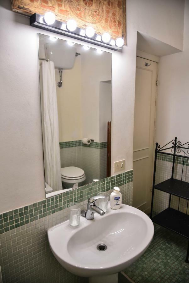 Stylish apartment in central Rome Centro Storico Esterno foto
